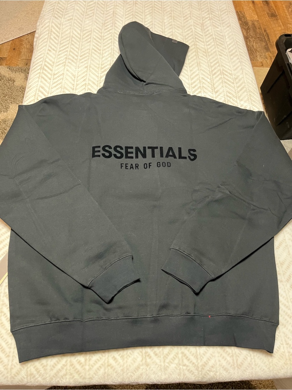 Fear of God Essentials Crewneck Sweatshirt in Charcoal Black Large